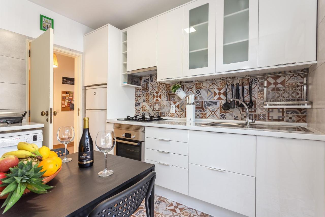 Magic Theatre Faro Center Apartment Екстериор снимка