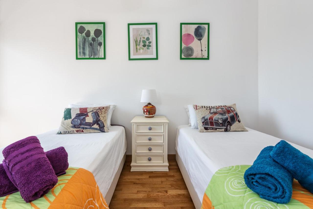 Magic Theatre Faro Center Apartment Екстериор снимка